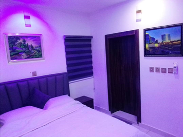 room 8